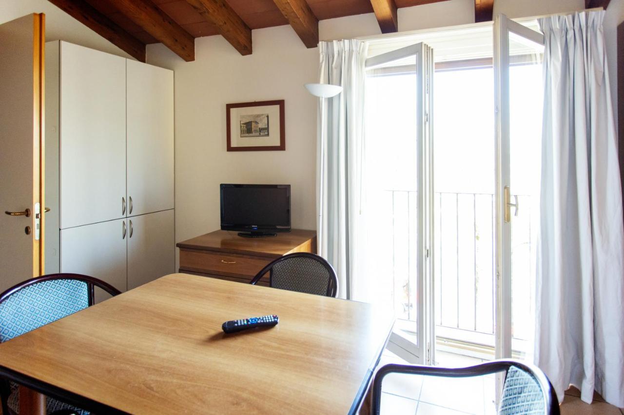 Residenza Le Cupole Aparthotel Parma Buitenkant foto