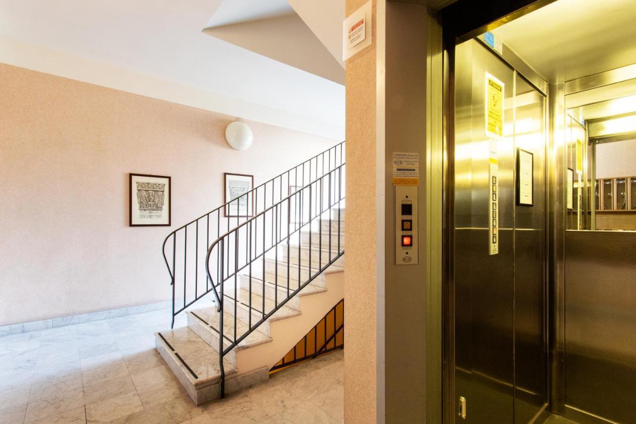 Residenza Le Cupole Aparthotel Parma Buitenkant foto