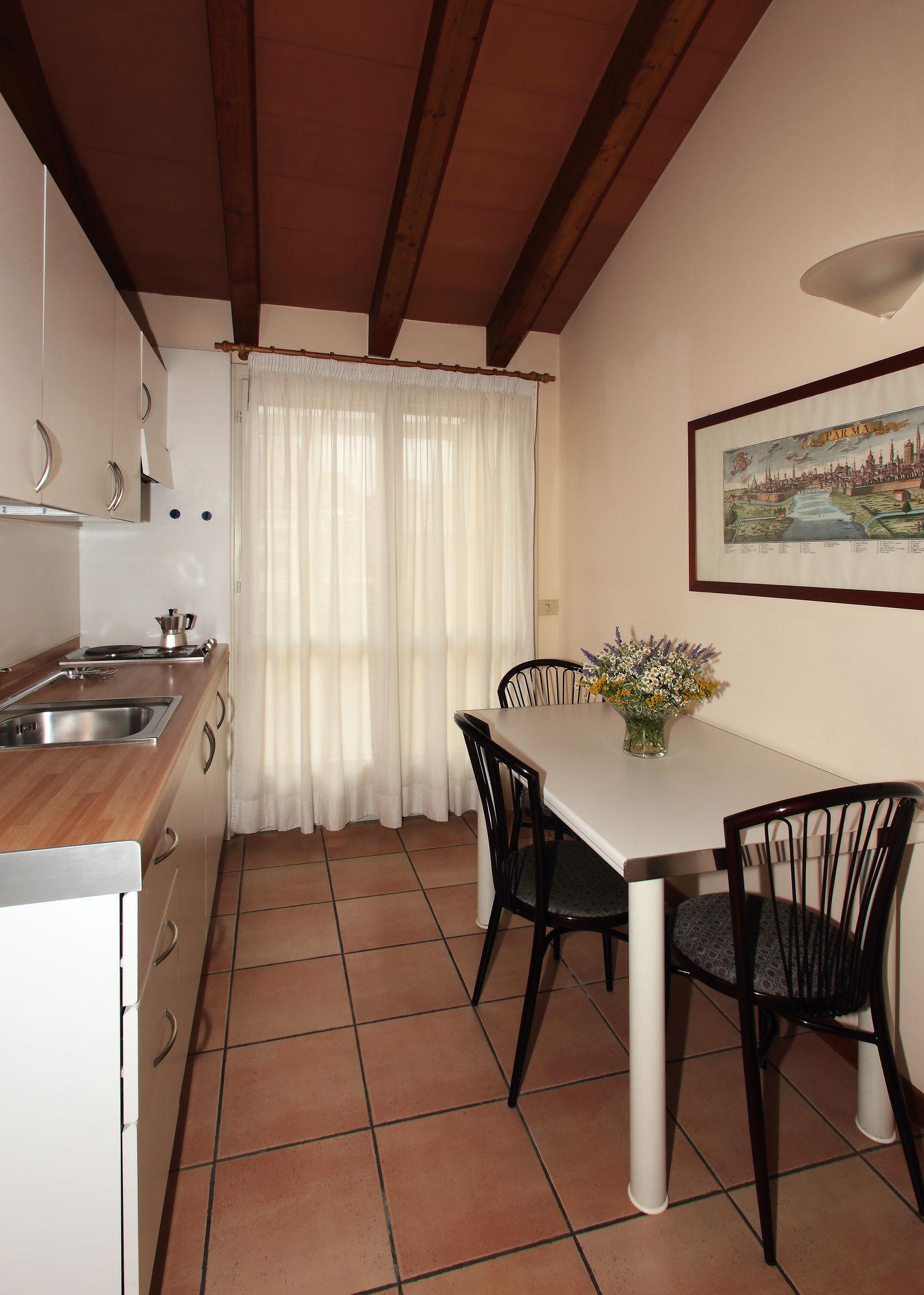 Residenza Le Cupole Aparthotel Parma Buitenkant foto